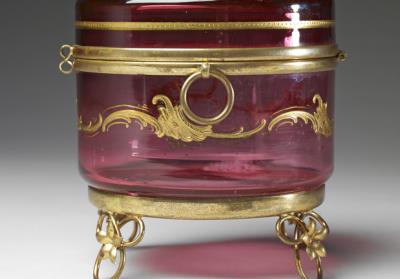 图片[3]-Covered glass jar with gilded and enamel design of foliage, Qing dynasty (1644-1911).-China Archive